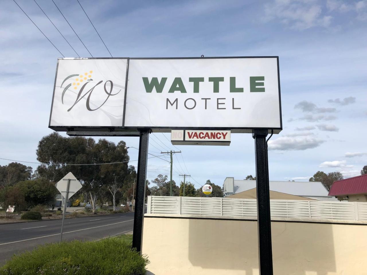 Wattle Motel Сиймор Екстериор снимка